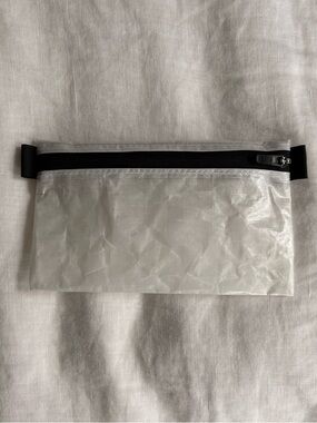 Handmade Dyneema Ultralight Pouch / Waterproof Zip Bag / Crossbody Compatible